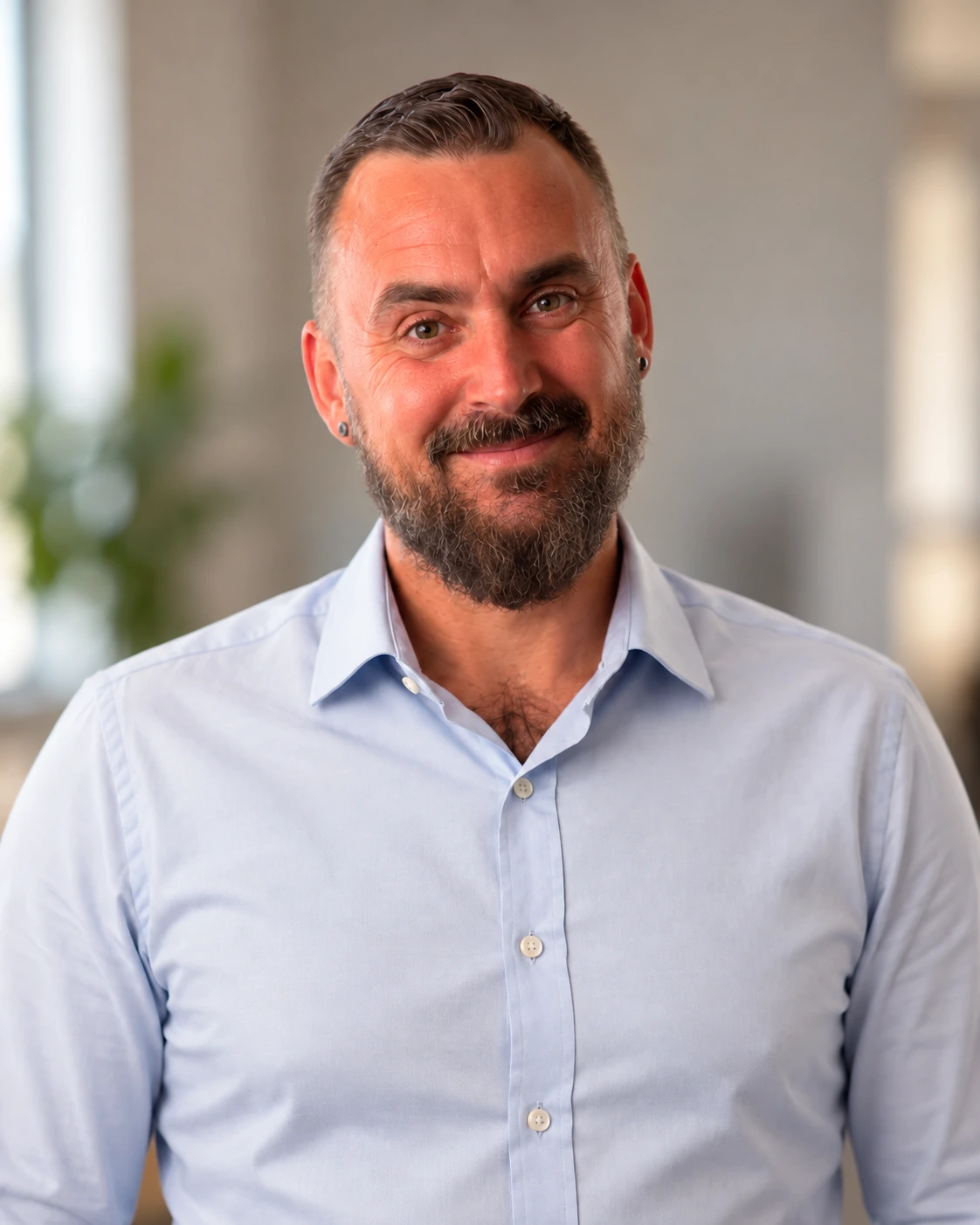 Maciej Stępień, Panel Cure+ Ansprechpartner für Objekte außerhalb Polens